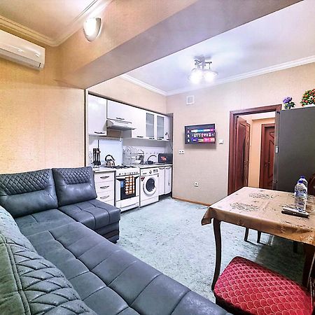 City Center Apartment 1 Tashkent Ngoại thất bức ảnh